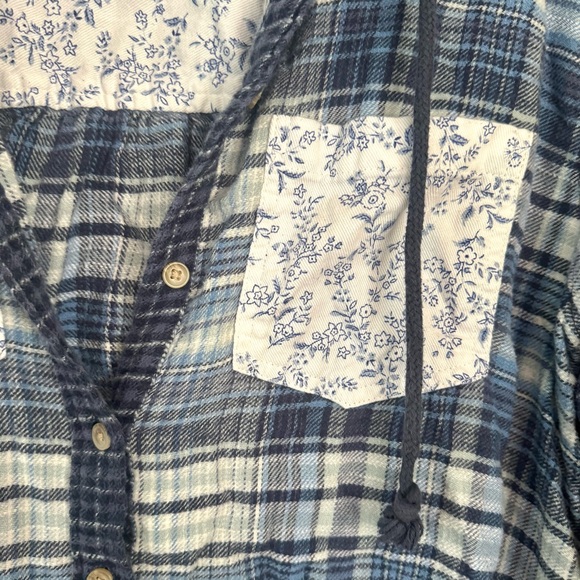 American Eagle Oversized Mixed Media Button Front Hooded Flannel Blue Size Small - Picture 4 of 6